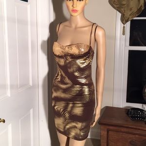 Fun going out dress! Add some 👠 and dance!